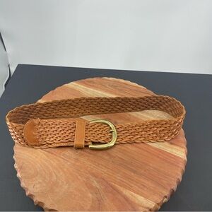 Liz Claiborne 100% Leather Braided woven Belt Sz S